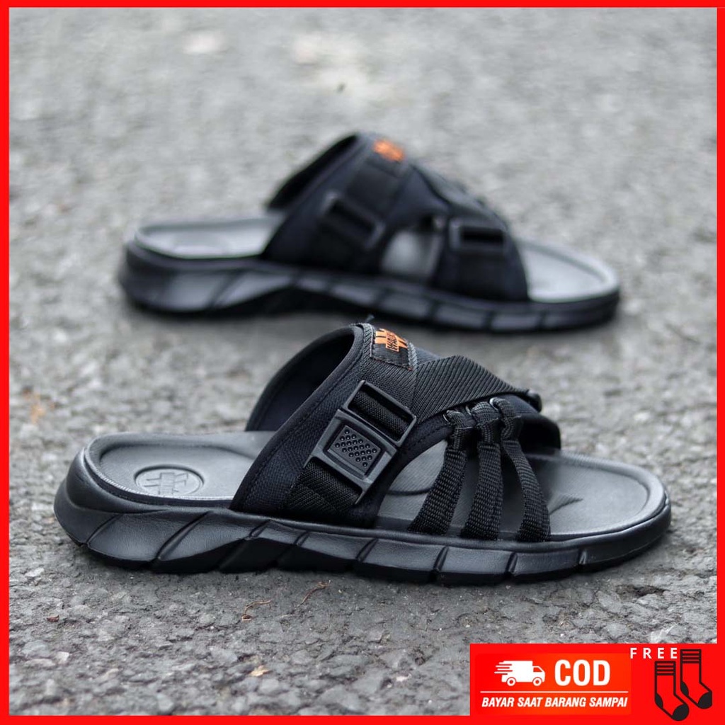 MOLK|Sandal Slide Pria Trendy Asli Original Distro Sendal Slop Cowok Santai Kekinian