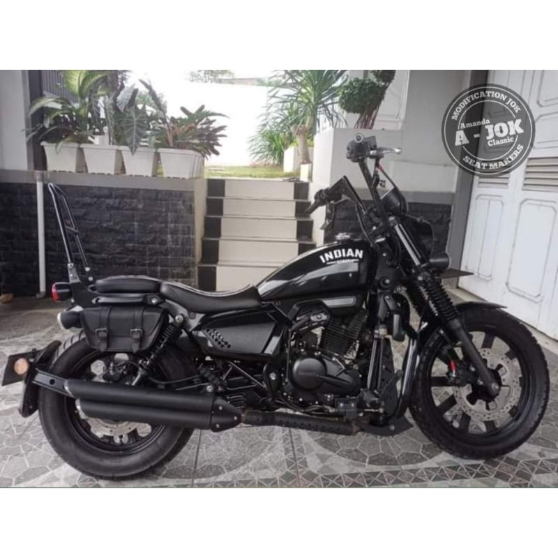 JOK CUSTOM DAN SISSYBAR BENELLI MOTOBI 200 EVO