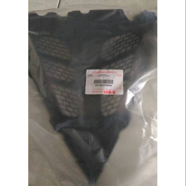 Sirip Cover Mesin Depan GSX R150 Ori