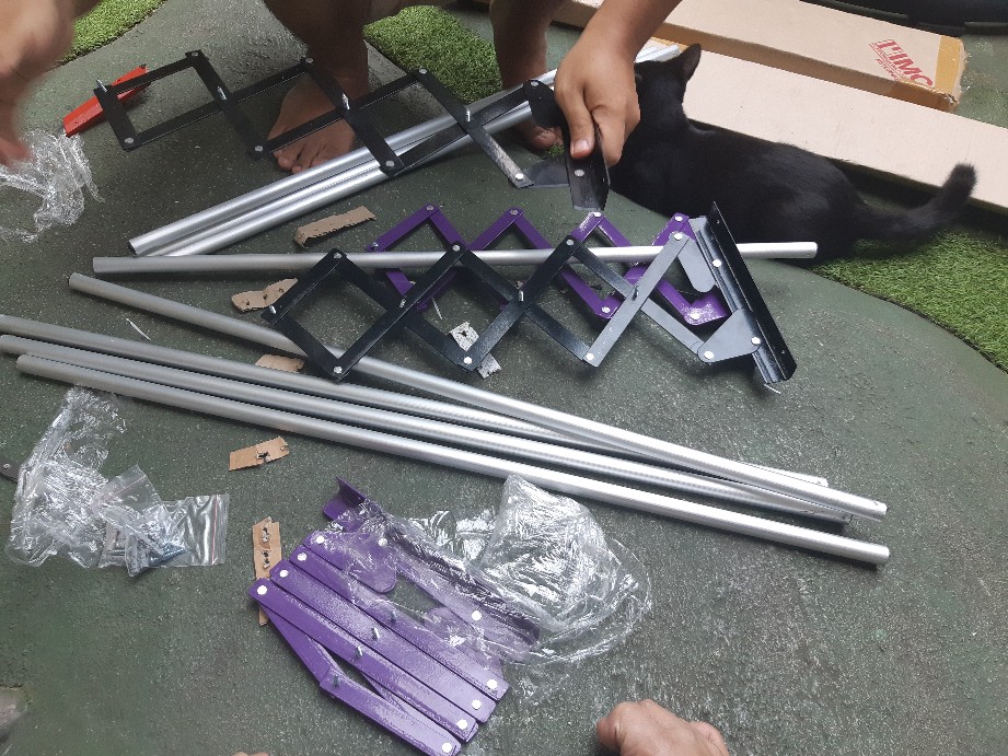 Berat 1 Kg Jemuran Dinding Lipat/jemuran Gantung? Jemuran Tembok Lipat Random