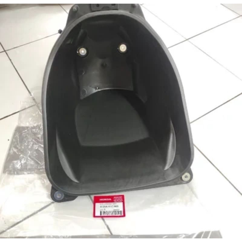 Box bagasi Honda Supra X125 Helm In original