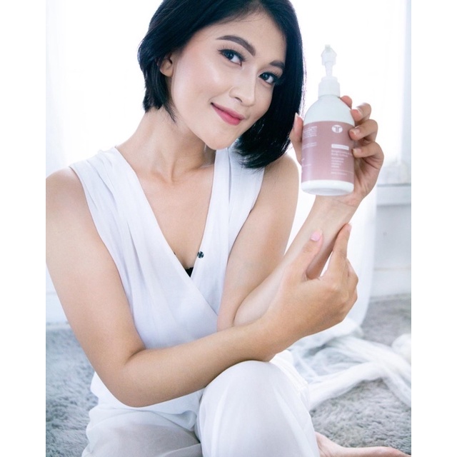 RR Brightening and Moisturizing Lotion