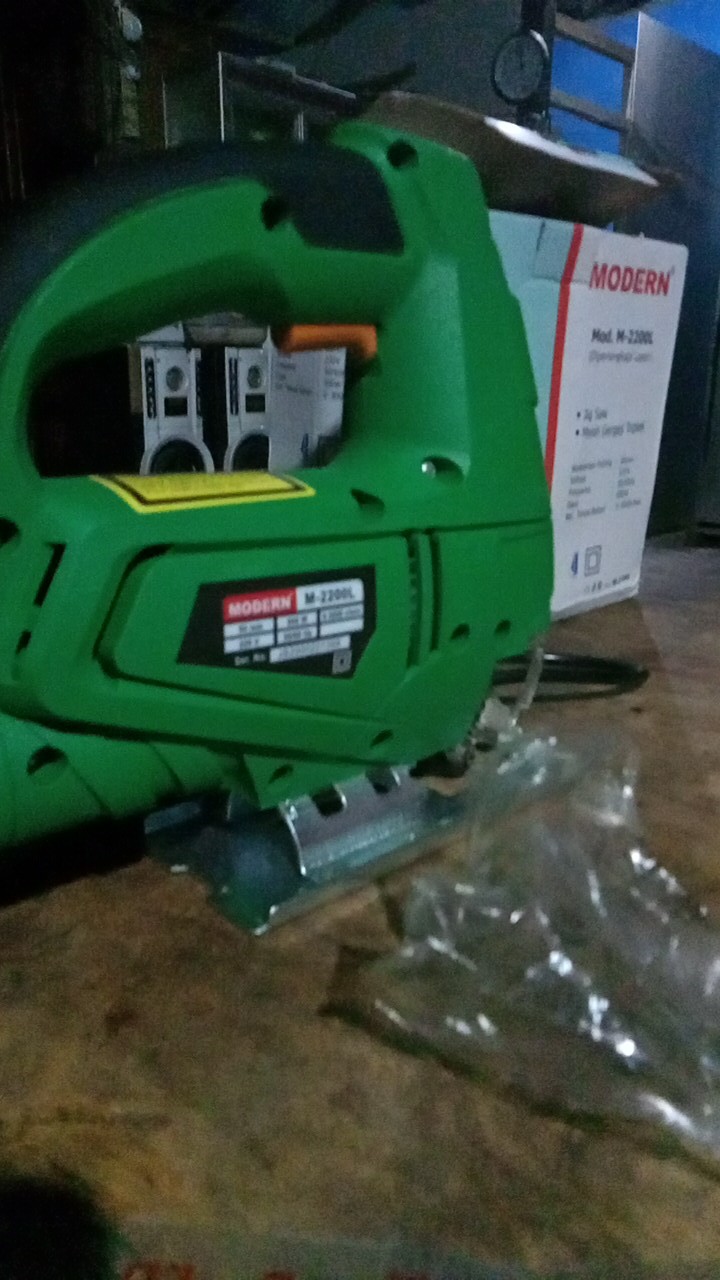 Modern M-2200l Mesin Jigsaw Laser Gergaji Triplek