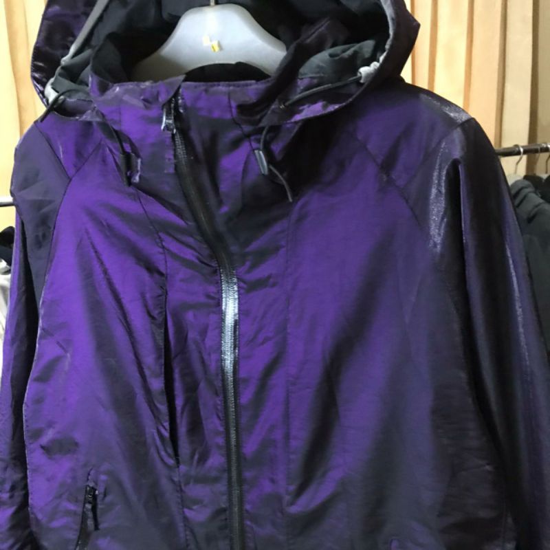 Jaket Outdoor BURBERRY Second Original