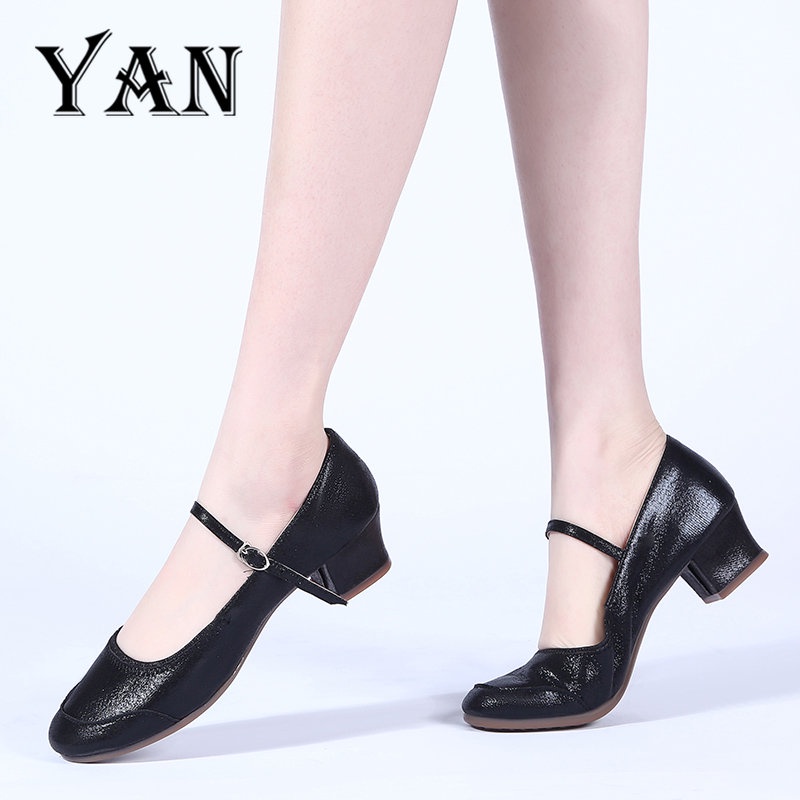 YAN Sepatu Dansa Latin/ Line Dance Heels 4cm Sepatu Dance Wanita Terbaru