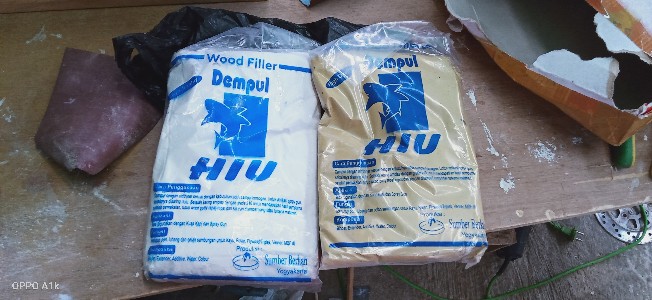 Dempul Hiu Woodfiller Hiu Dempul Kayu Waterbase Warna Putih Dempul Putih Untuk Jati Belanda Praktis