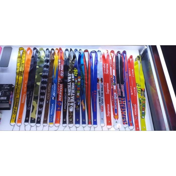 

Segera Miliki Lanyard Nanostix Bagus