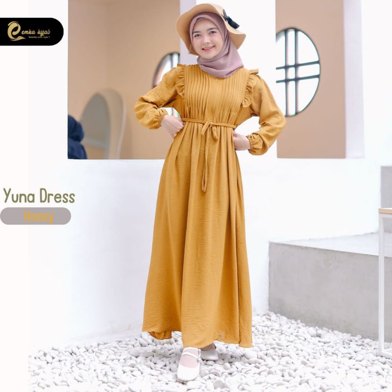 Yuna Dress by Emka Hijab