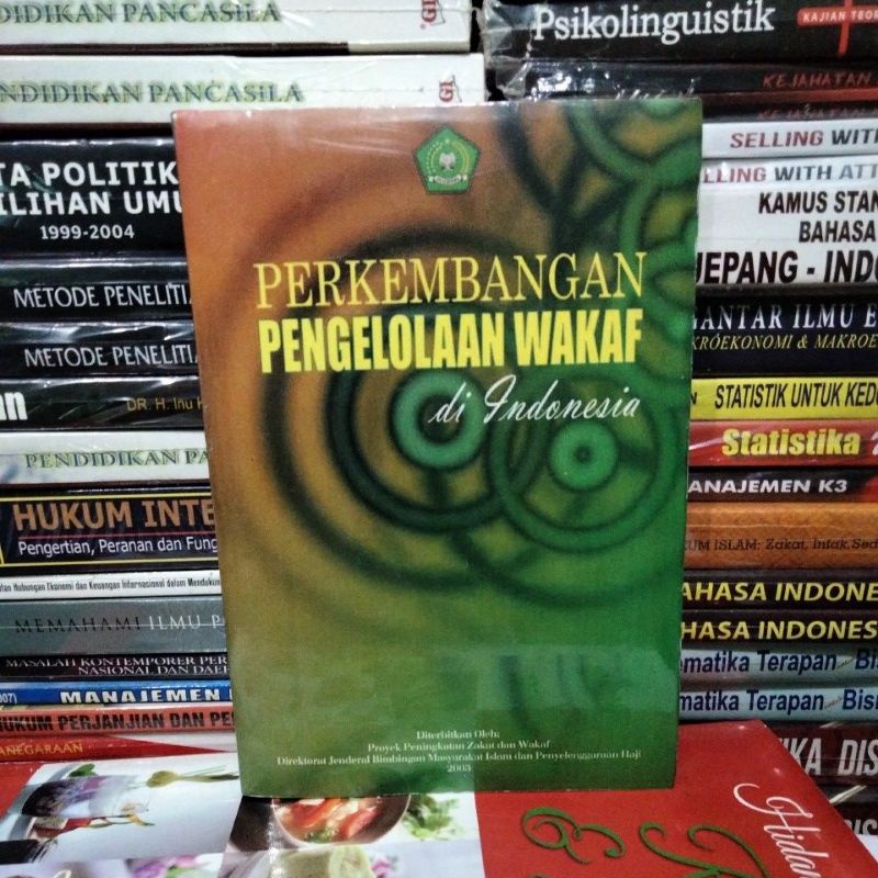 Jual Buku PERKEMBANGAN PENGELOLAAN WAKAF DI INDONESIA | Shopee Indonesia