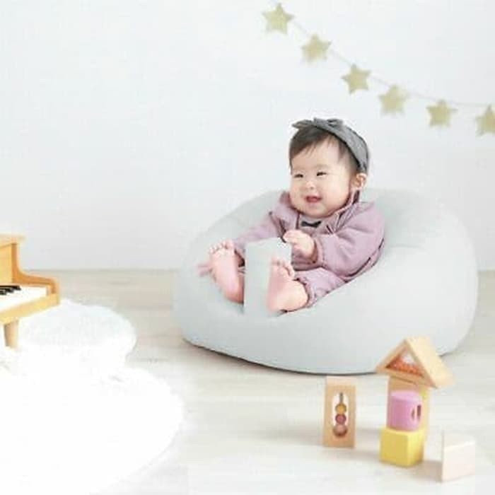 Richell Soft and Fluffy Baby Sofa Light Gray Bumboo Duduk Baby Chair