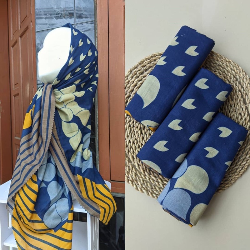 251- 300  Hijab segiempat voal motif-278