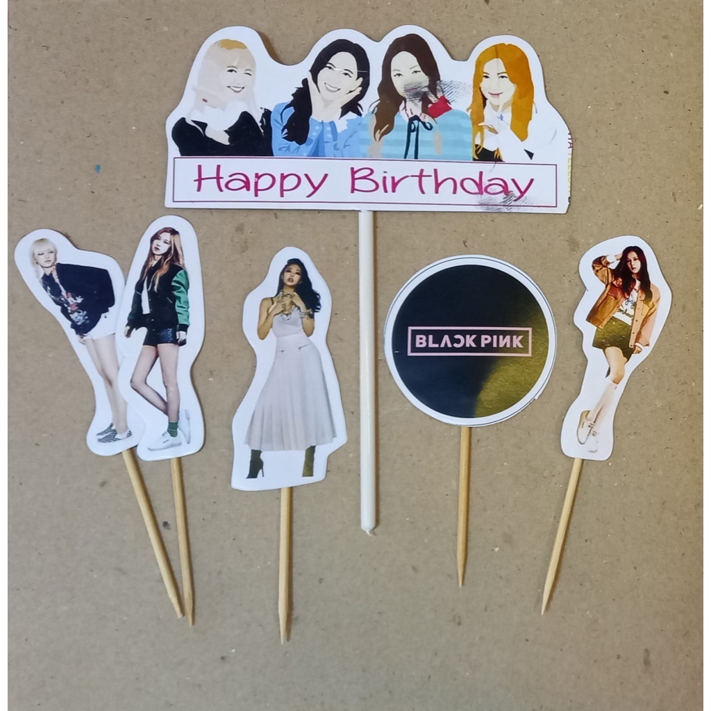 Cake Topper Karakter BT21 / Topper Kue BTS/ Hiasan Kue Ulang Tahun BT 21/topper blackpink / Topper W