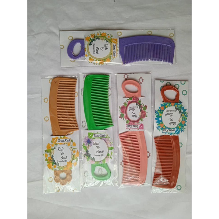 souvenir pernikahan sisir besar alas cantik gratis pakai nama caten di kemas plastik