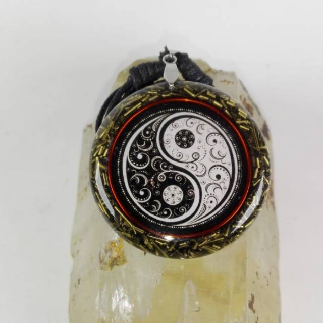 Kalung kesehatan orgonite motif yinyang
