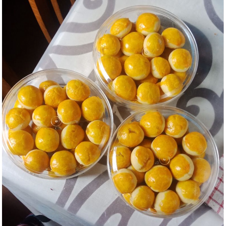 

Kue Nastar nanas premium