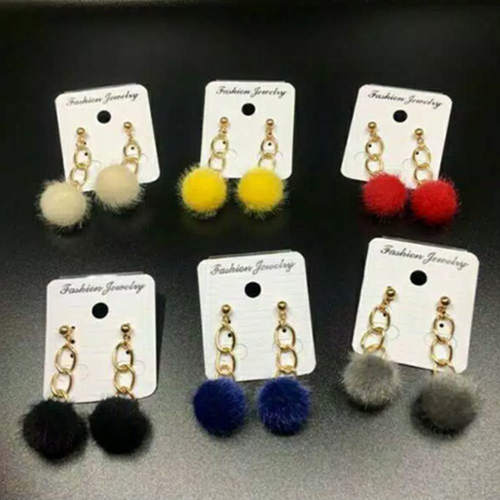 Anting Korea 7 Pompom Bulu 3 Rantai Besar