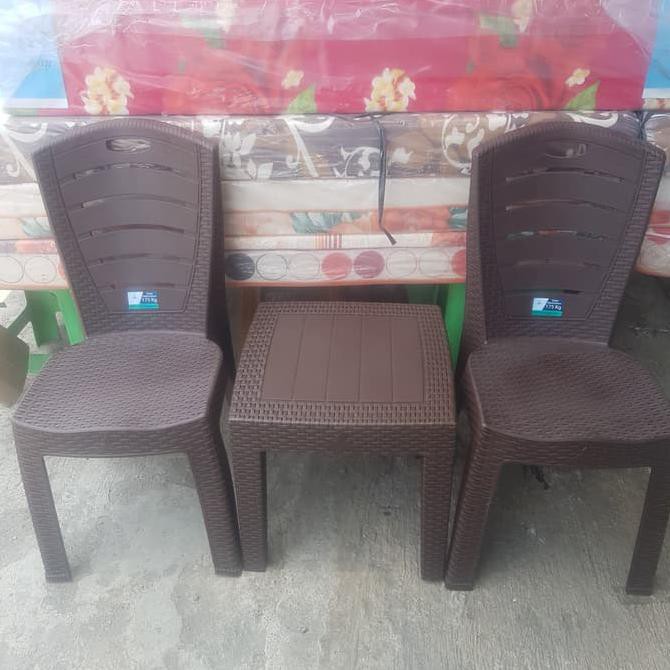 Kursi Plastik Teras Anyaman Rotan Set Tresshop_