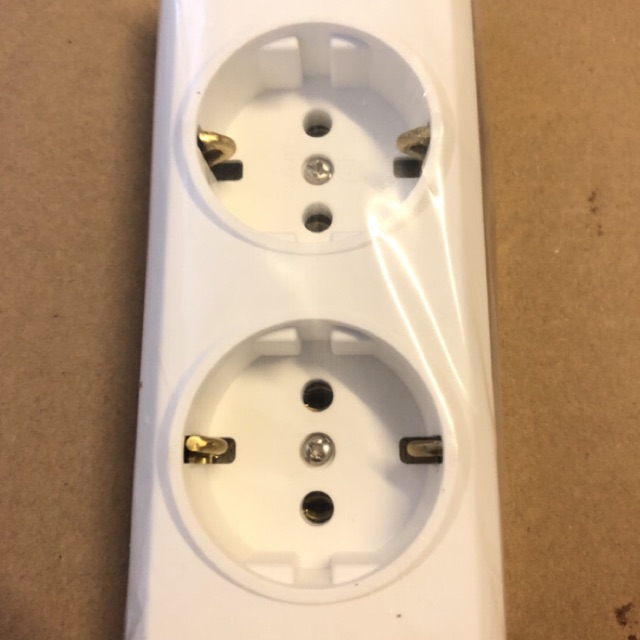 stop kontak 2 lubang broco / multiple socket outlets / 15321