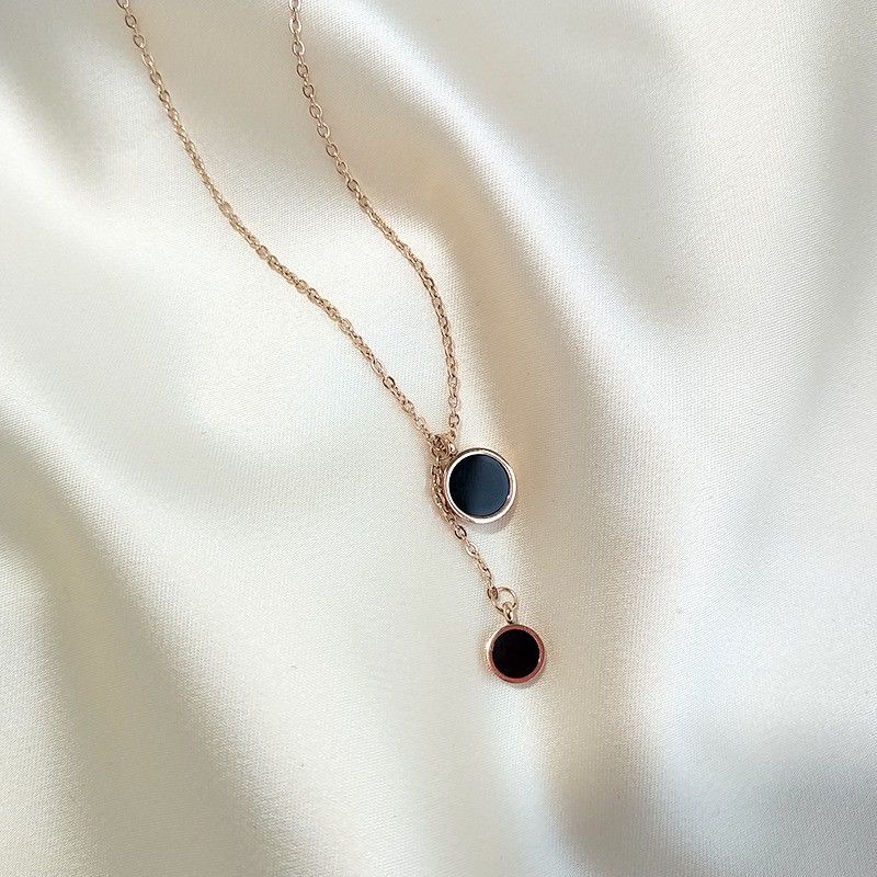 FerenHongXia Kalung European and American black oil dripping geometric small round pendant necklace l medan l lubukpakam l perbaungan l deliserdang l serdangbedagai l binjai l galang l tembung l batangkuis l jakarta l kalimantan