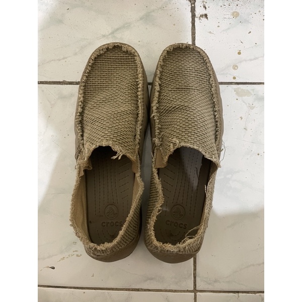 Preloved Sepatu Crocs Pria Second Bekas