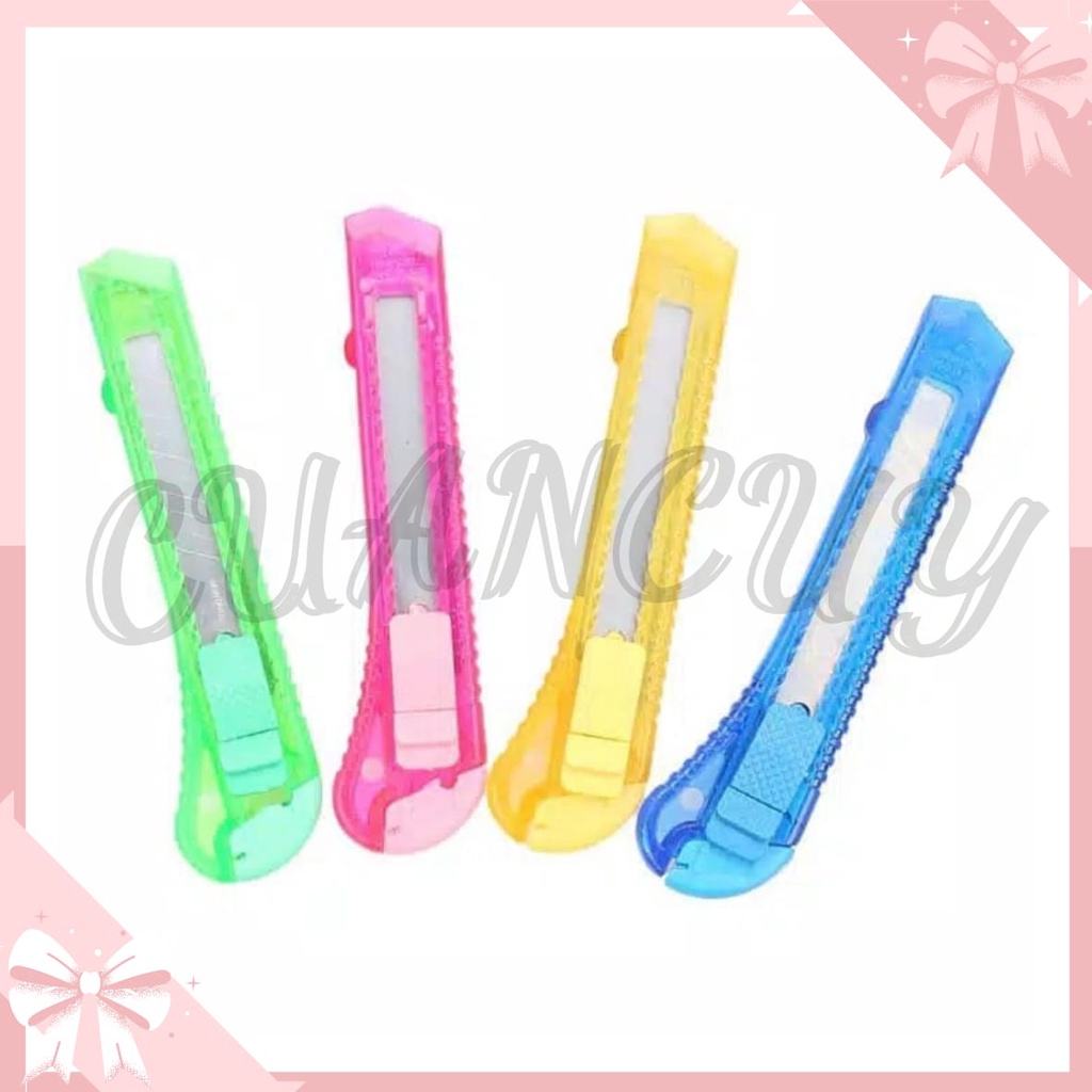 

Cuancuy - Cutter Pemotong Kertas / Pisau Potong / Pisau Cutter Besar Pisau Cutter Serbaguna Alat Pemotong Kertas Pisau Ukir Paper Cutter Pen Cutter Cutter Mini Lucu Pemotong Kertas Karakter Motif Polos Warna Tape Cutter Cute Murah Isi Cutter Termurah COD