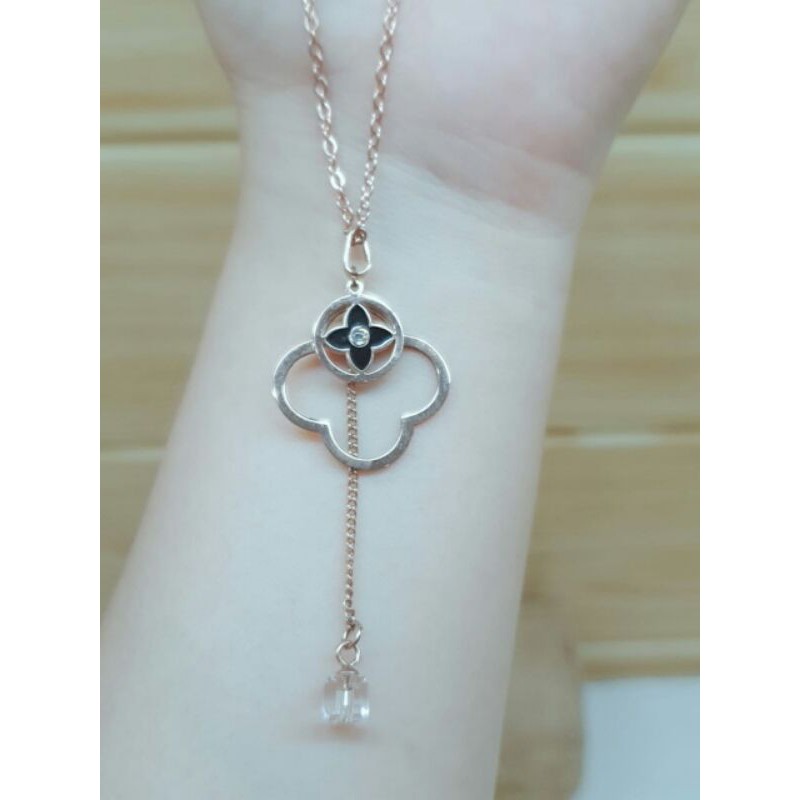 Kalung titanium bunga / kalung asli titanium liontin bunga rumbai / kalung panjang 49cm