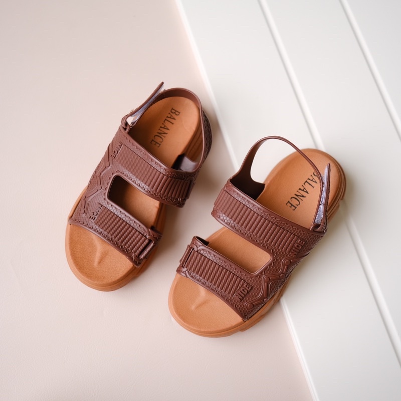 Resia Sandal