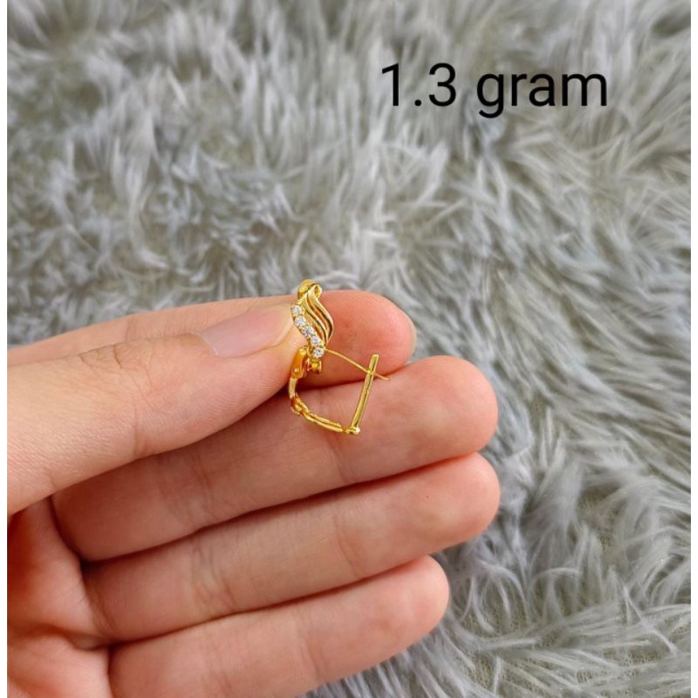 anting klep model daun permata elegant emas asli