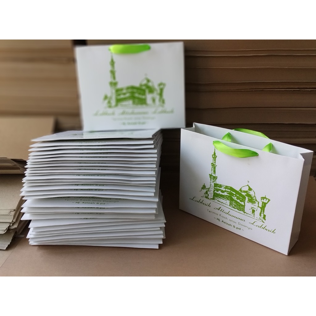 

Paperbag ivory putih Sablon (25x6x20)
