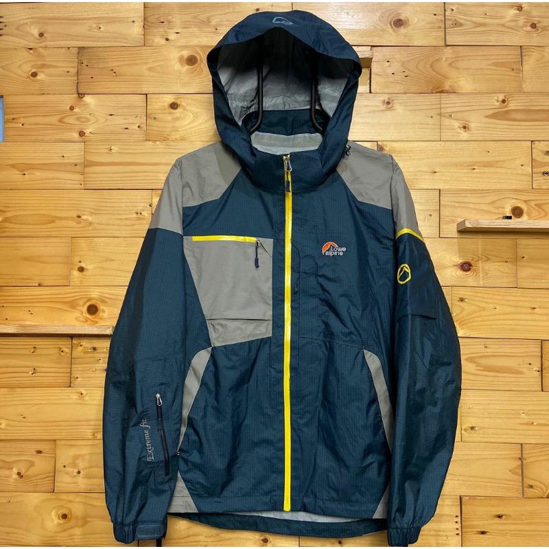 Jaket Gunung/Outdoor Lowe Alpine