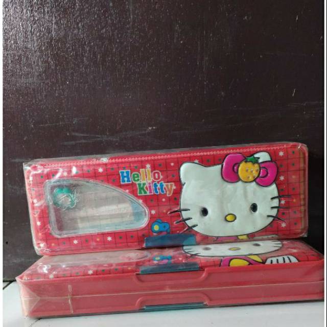 

TEMPAT PENSIL HELLO KITTY