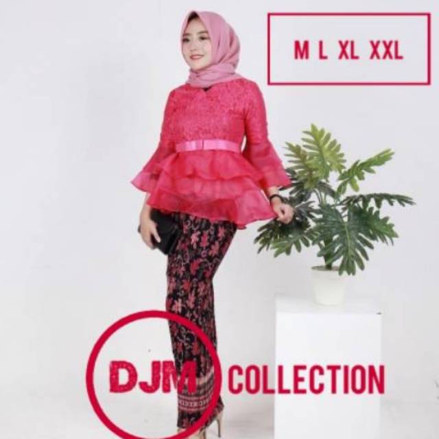 Setelan brukat Talita (atasan+rok plisket)