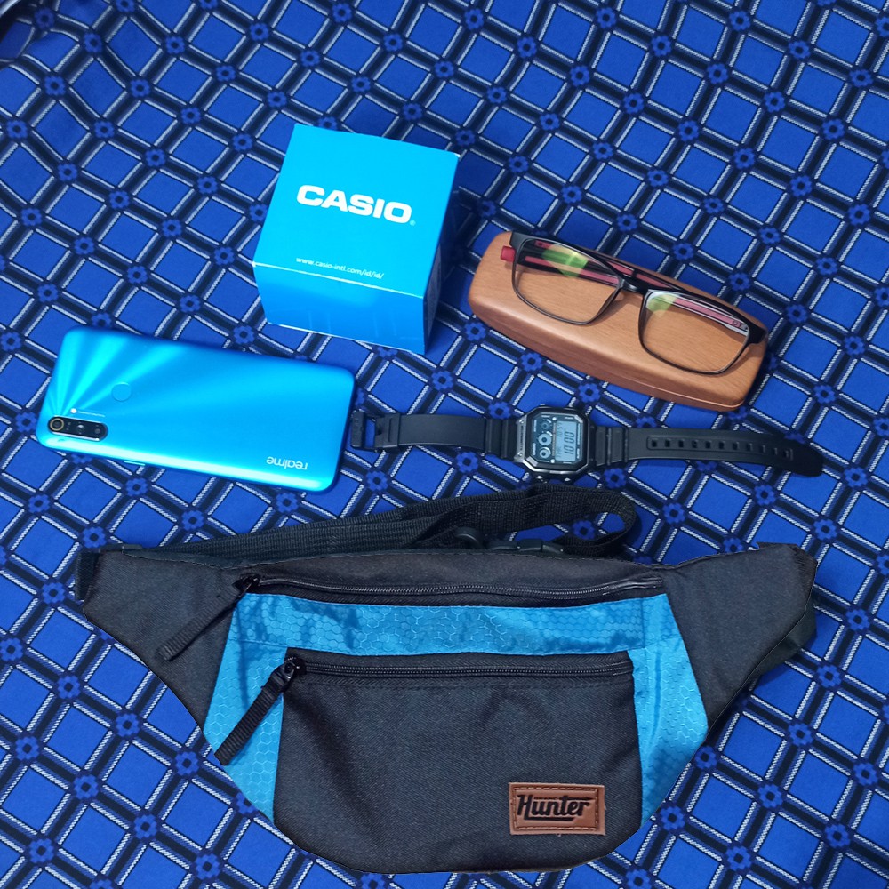 Tas Slempang dan Tas Slempang Paha