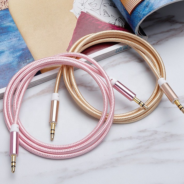 Kabel AUX 1in1 Audio Cable 3.5mm Metal Shell Gold Plated