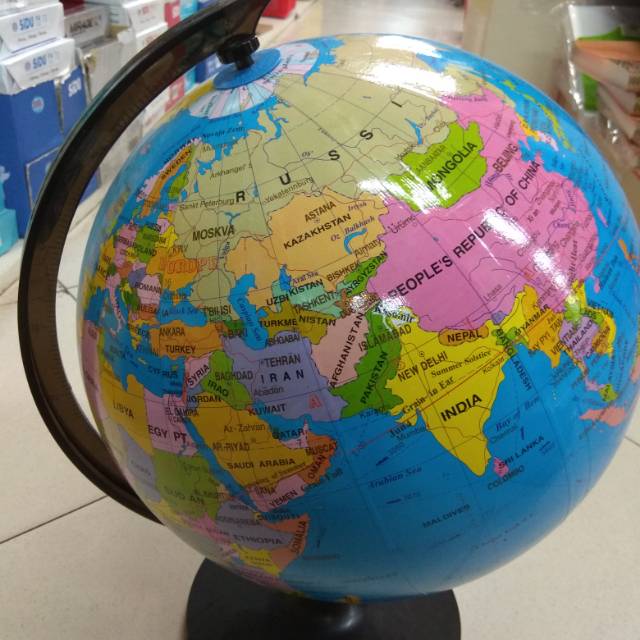 

GLOBE DUNIA 32cm