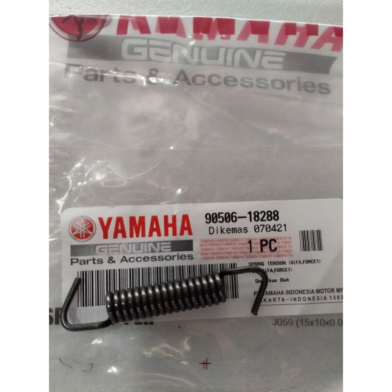 Per kampas rem belakang original Yamaha untuk motor Fizr/Jupiterz/vega. 90506-18288