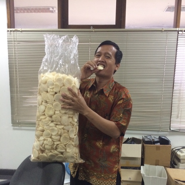 

Kerupuk kemplang @2kg