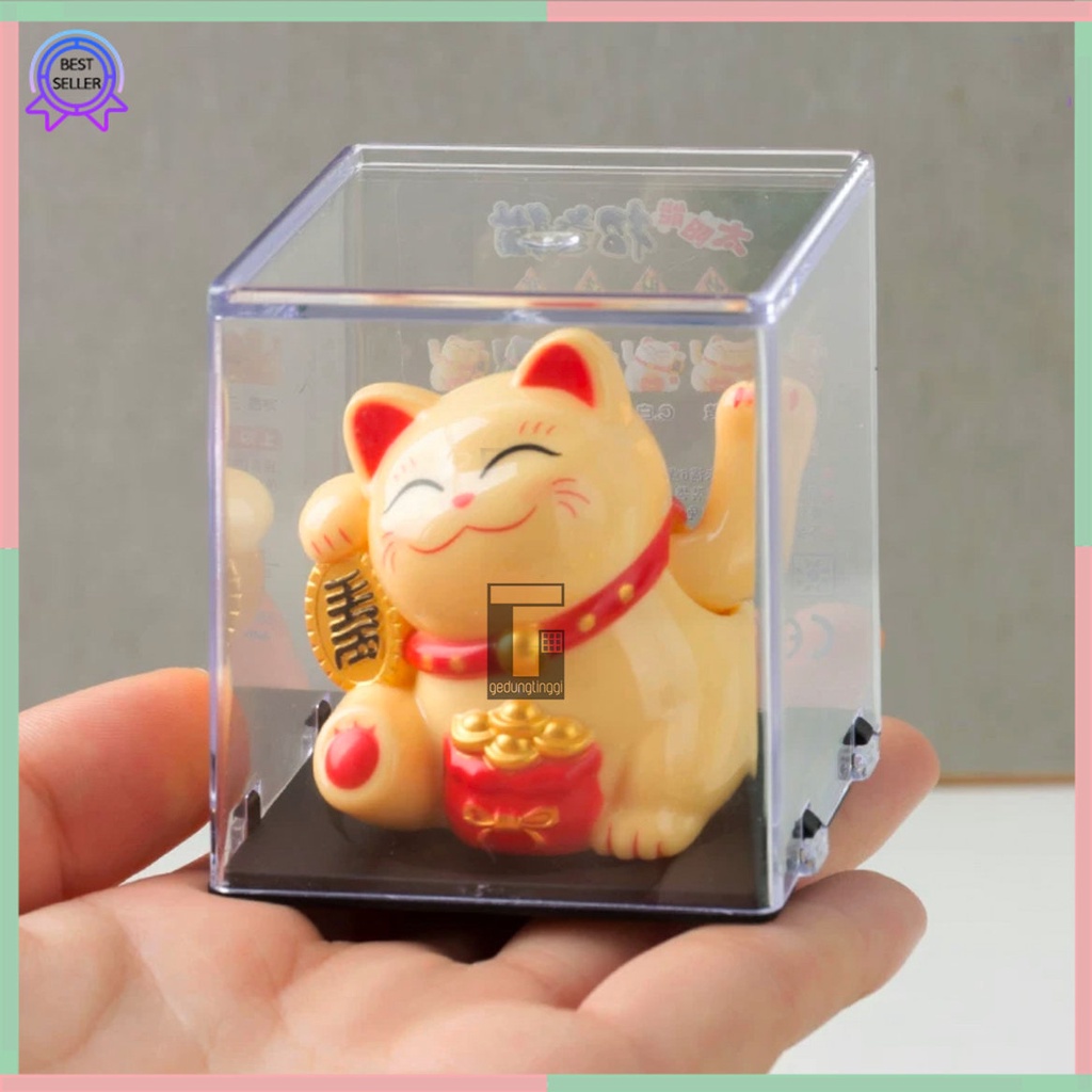 Patung Pajangan Boneka Hiasan Kucing Hoki Keberuntungan Lucky Cat Rejeki Maneki Neko Maneko Neki Tangan Goyang Gerak Bergerak Melambai Solar Baterai Batrai Batre Dashboard Mobil Meja Toko Kasir Cafe Cina China Jepang Murah Ukuran Size Kecil Mini Imut Lucu