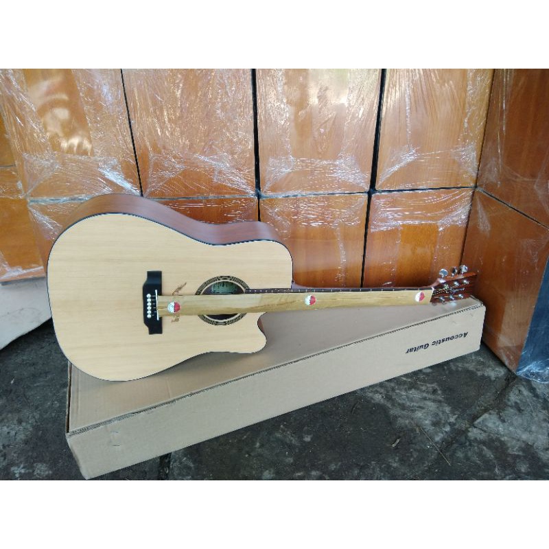 Gitar akustik Bengawan Original