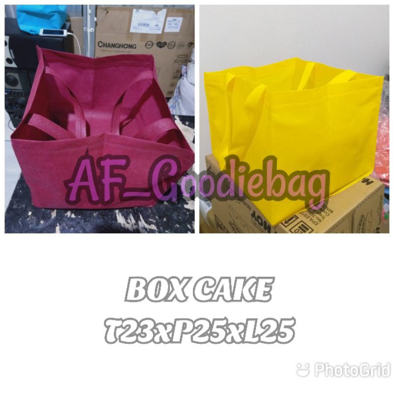 

TAS BOX KUE /TAS SPUNBOND UK 23X25X25 HARGA PER 1 PCS