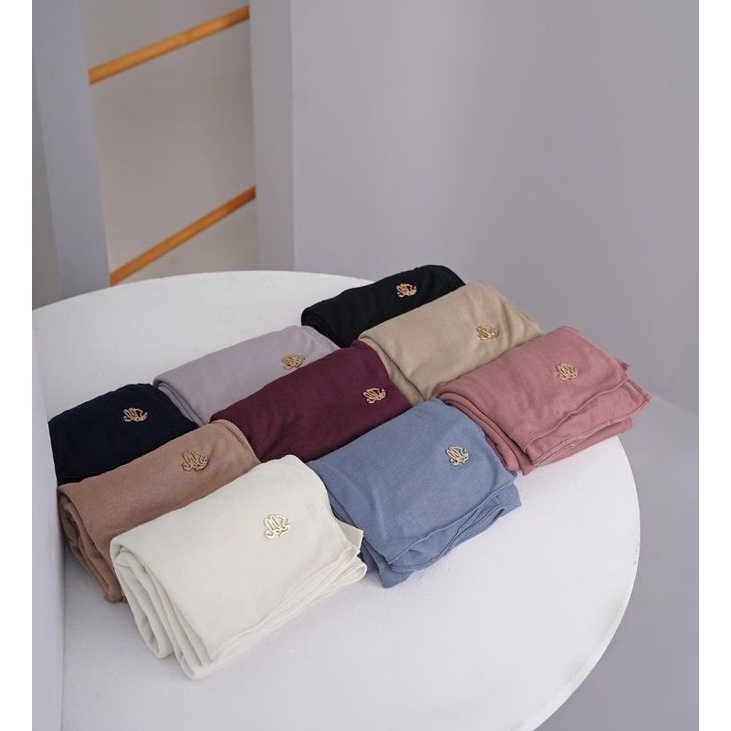 Hajra Pashmina by HL Heaven Lights Heavenlights