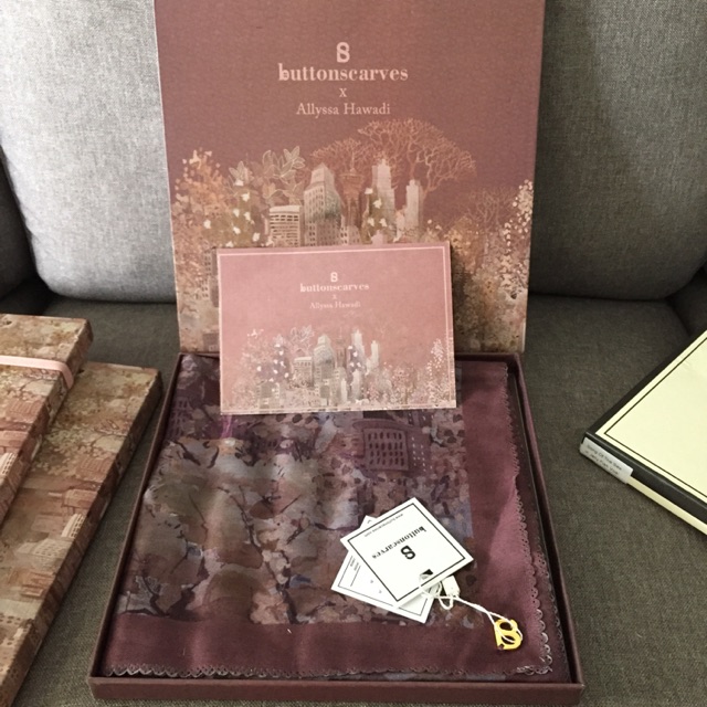 Buttonscarves New York Reborn Big Apple New