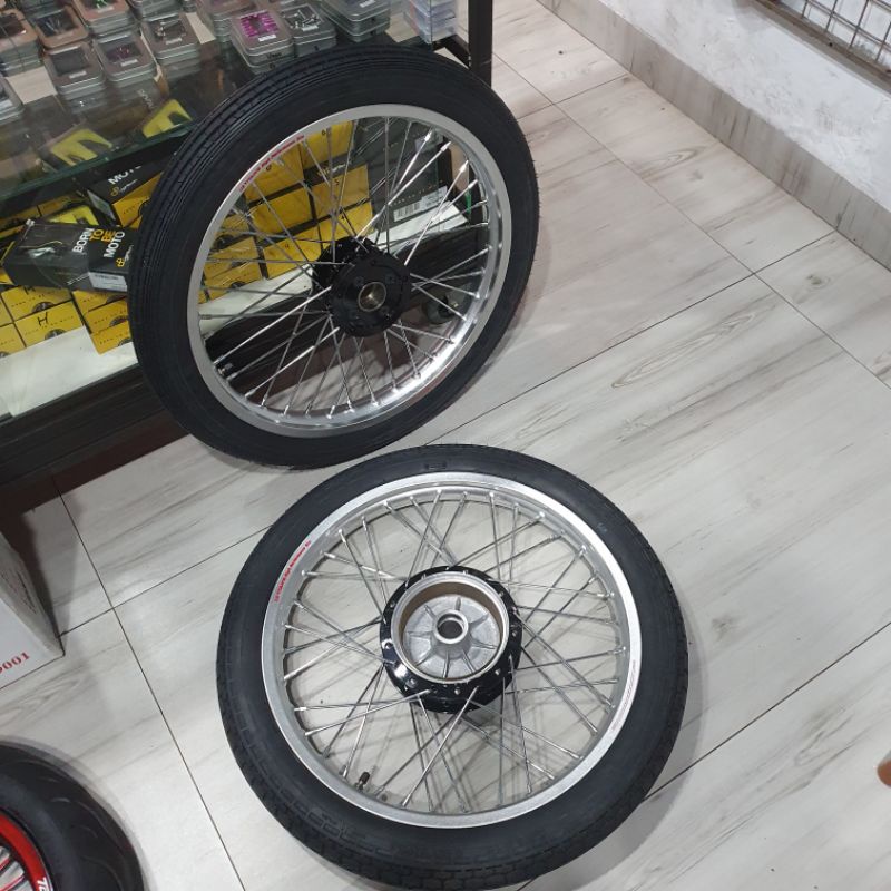 Velg Titans 18 x 160 Silver Kulit Jeruk Tromol SYS vixion Old Jari Vultus Ban Irc 250 18 lurus tahu 