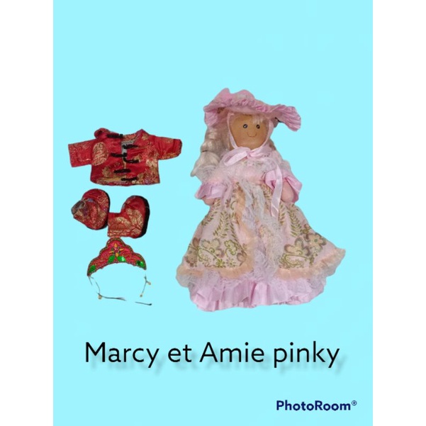 boneka mercy et amie second