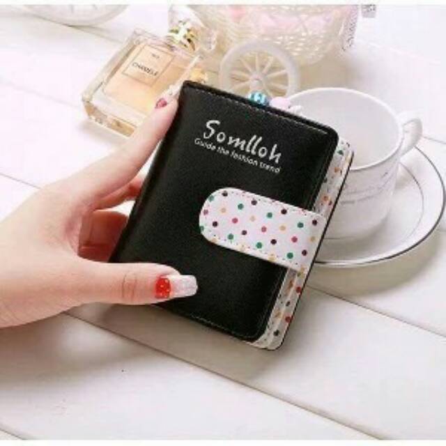 Dompet mini pulkadot..