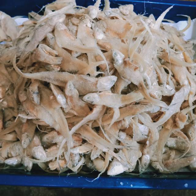 

Ikan asin bulu ayam 250gr