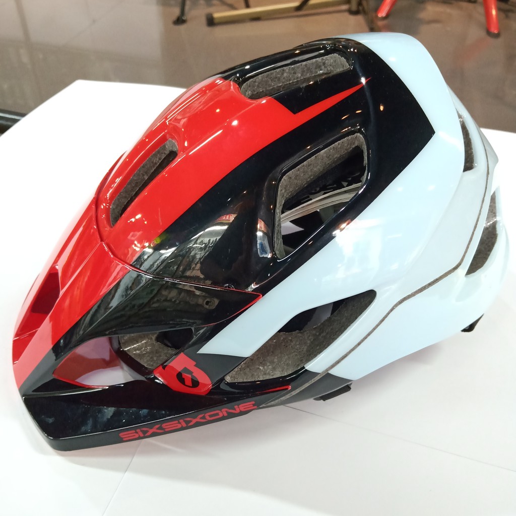 Helmet Helm Sepeda 661 Sixsixone Evo AM