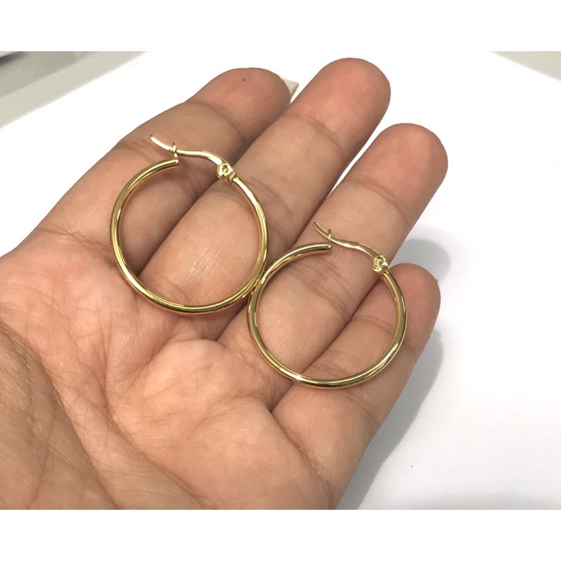 Anting Titanium Bulat Besar Anti Luntur Emas