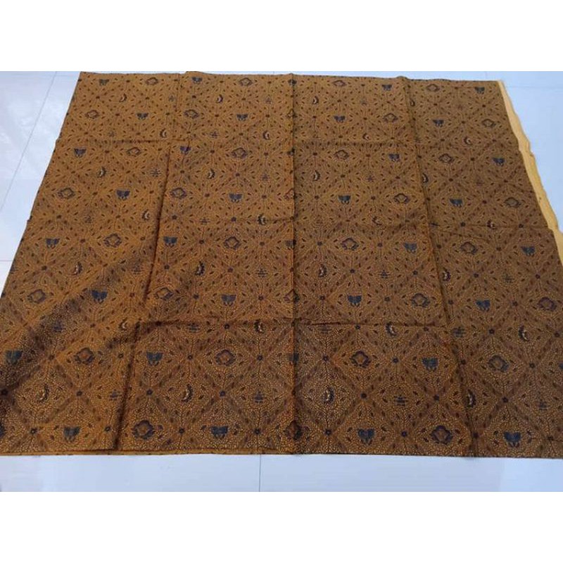 Kain batik solo sidomukti sogan