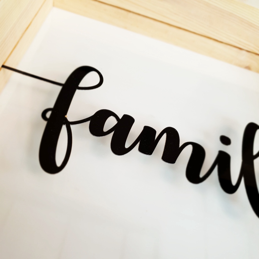 Hiasan Dinding Kayu - Family - Frame kata kata Motivasi